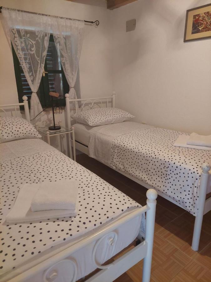 Apartman Studio Zdravko Eco Village Imotski Dış mekan fotoğraf